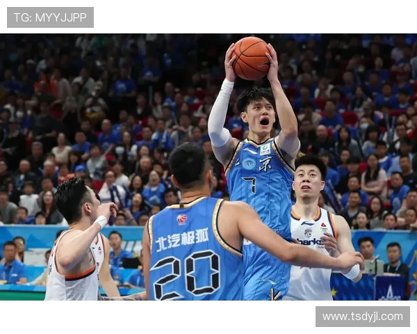 CBA季后赛对阵分析:谁能问鼎总冠军?_20260513131436